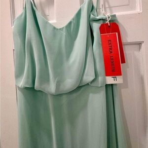 David's Bridal Mint Green Dress